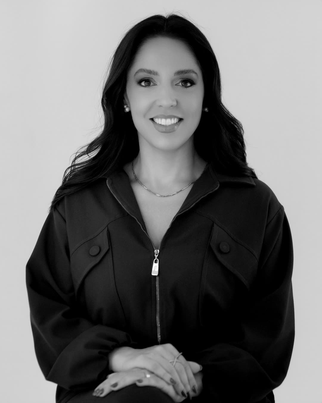 Retrato de Mariana Macedo, arquiteta, urbanista e designer de moda da Sala 103